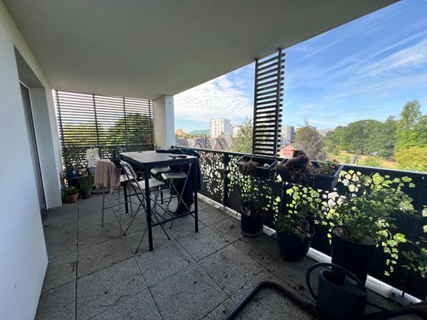 Appartement RENNES - T3 - COURROUZE - LUMINEUX- STATIONNEMENT - BALCON