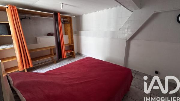 Maison à vendre 14 pièces 336 m² Le Tampon