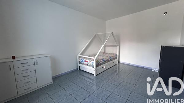 Maison à vendre 14 pièces 336 m² Le Tampon