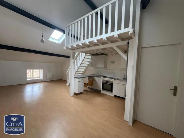 Appartement à louer 1 pièce 39.38m² Mâcon (71000)