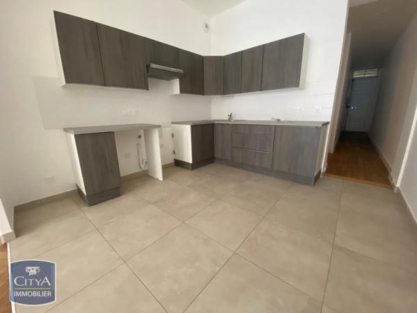 Appartement à louer 4 pièces 110m²