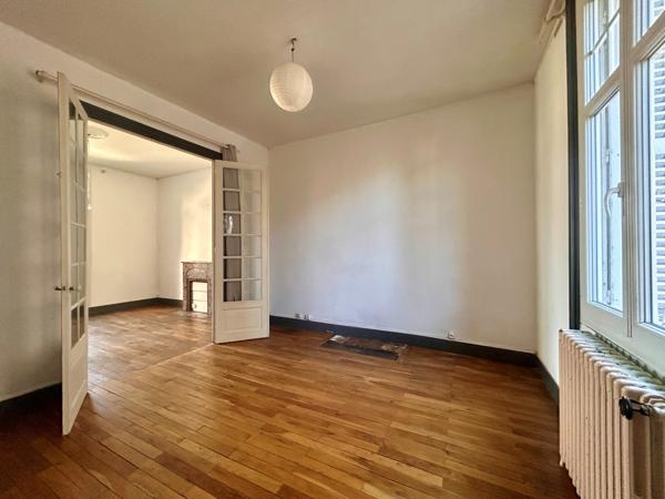 CENTRE VILLE DE POITIERS - PLATEAU - APPARTEMENT T 3 Poitiers (86000)