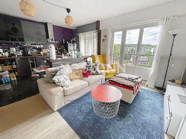 A vendre Appartement de 4 pièces de 69 m² à Plaisir - Quartier centre ville