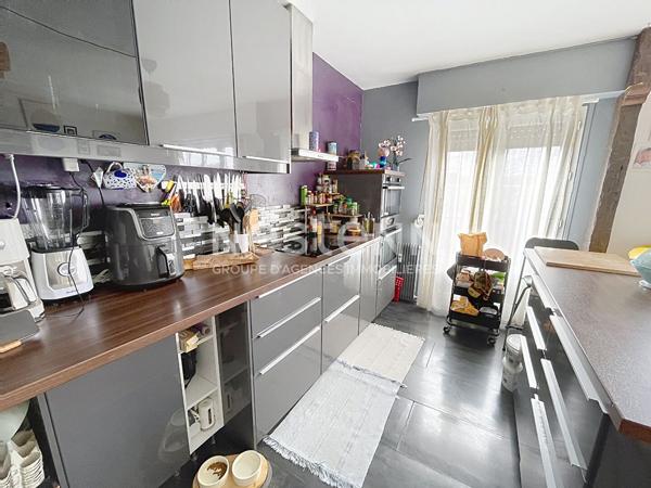 A vendre Appartement de 4 pièces de 69 m² à Plaisir - Quartier centre ville