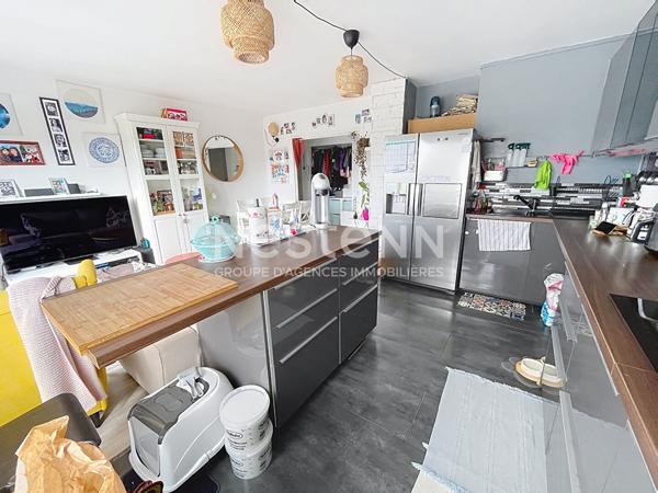 A vendre Appartement de 4 pièces de 69 m² à Plaisir - Quartier centre ville