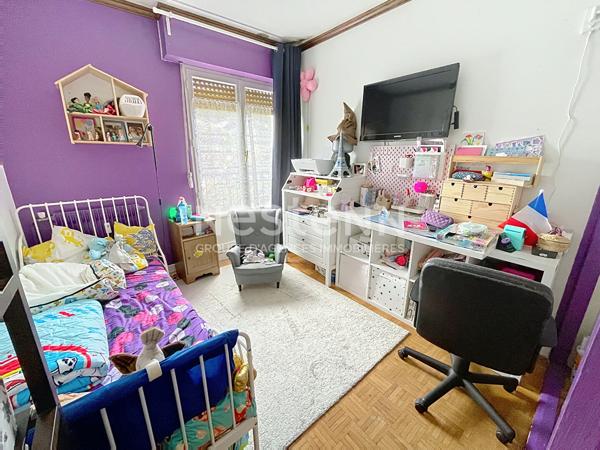 A vendre Appartement de 4 pièces de 69 m² à Plaisir - Quartier centre ville