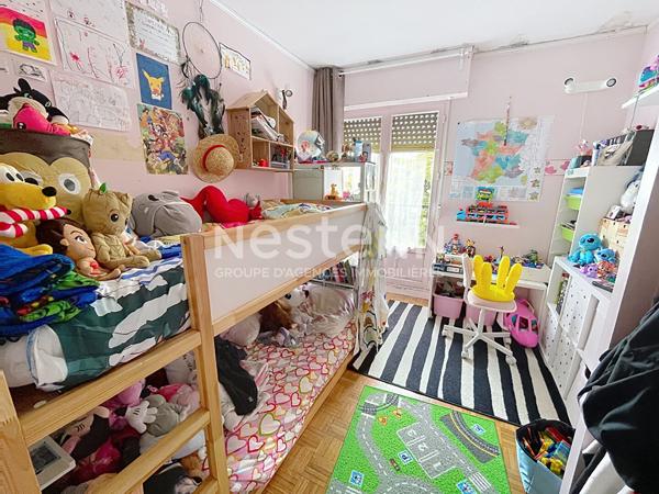 A vendre Appartement de 4 pièces de 69 m² à Plaisir - Quartier centre ville