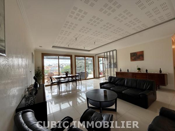Appartement 4 pièce(s) 3 chambre(s) 107 m²