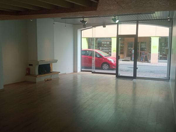 Local Commercial à CHALLANS de 88.07 m²