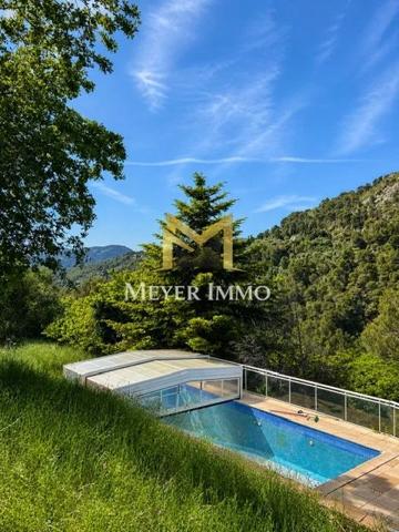 Immobilier La Trinité (06340) – Ensemble immobilier 185m2 – 1 200 000 €