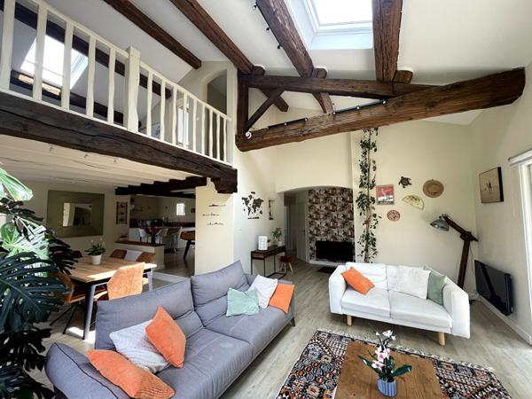 Maison Basse Goulaine 9 pièce(s) 209 m2
