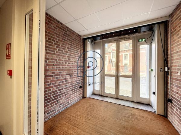 Bureaux en rdc de 377 m2 avec entrée privative indépendante