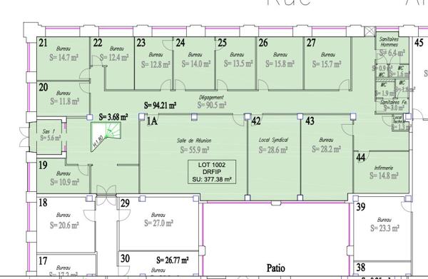 Bureaux en rdc de 377 m2 avec entrée privative indépendante
