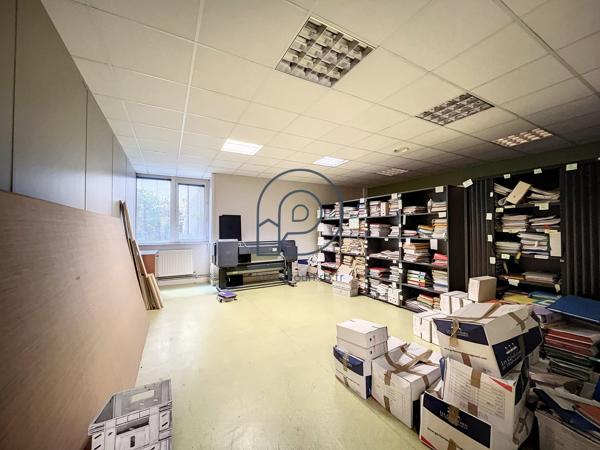 Bureaux en rdc de 377 m2 avec entrée privative indépendante