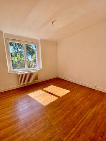 Maison 97m2 - 5 pièces -La Chevroliere - terrain clos environ 470 m2