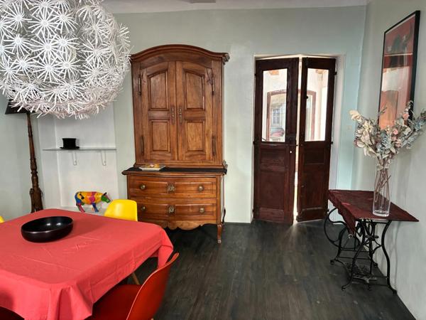 Maison à vendre 9 pièces SAINT AFFRIQUE (12)