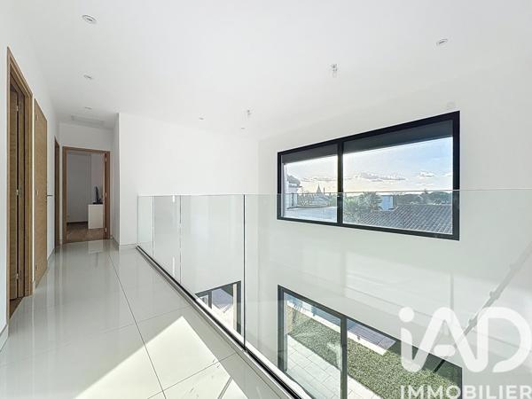Maison à vendre 5 pièces 157 m² Béziers