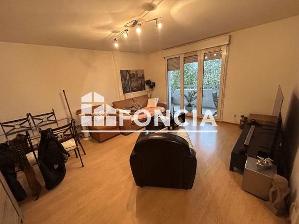 Location Appartement 3 pièces 71.82 m² - 37 AVENUE DE VERDUN Meximieux 01800