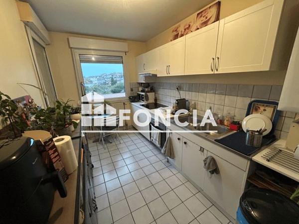 Location Appartement 3 pièces 71.82 m² - 37 AVENUE DE VERDUN Meximieux 01800