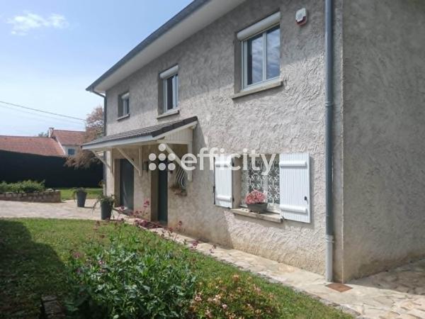 Maison
         7 pièces
        - 203 m² 389 000 € *