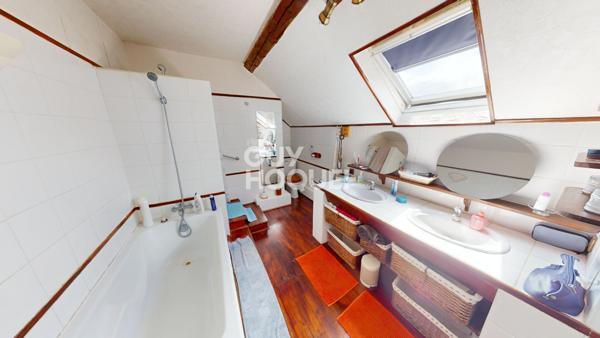 Charmante Maison à Vendre à Châteaudun