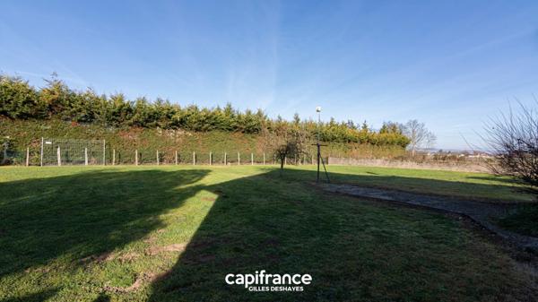 Montceaux 01090 - Maison + Dépendance Surface Utile Totale : 267,64 m²