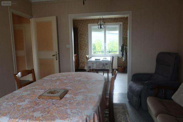 Maison à vendre à Landivisiau dans le Finistère (29400), ref : 4107