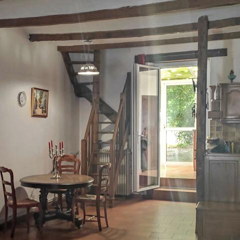 Bessèges (30160) Bessèges Appartements et local commercial 270 m² avec terrain