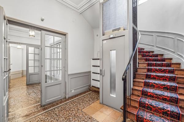 Vente Appartement de luxe Paris 7 2 Pièces 68 m²