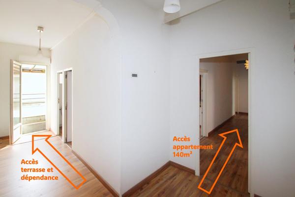 Appartement de 140 m² avec cour privative et dépendance en plein centre-ville