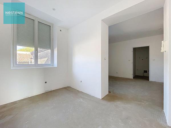 Studio à vendre 29m² avec parking, centre Villefranche De Lauragais