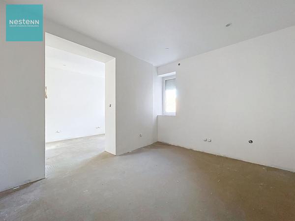 Studio à vendre 29m² avec parking, centre Villefranche De Lauragais