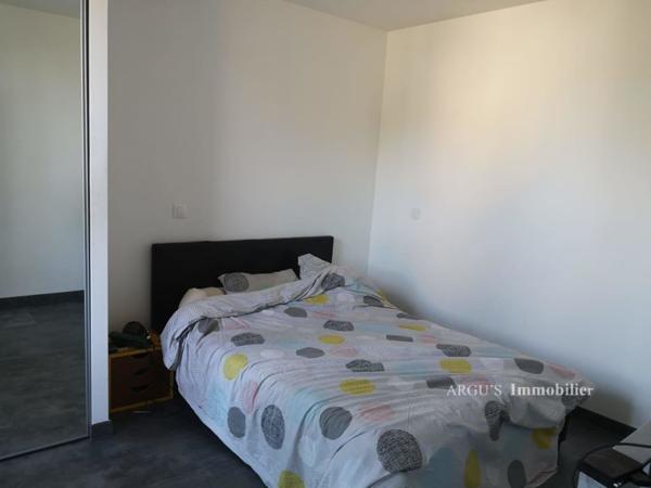 A Louer Appartement Sur Civray