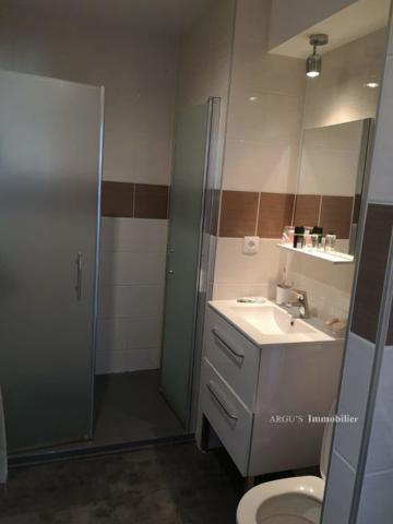 A Louer Appartement Sur Civray