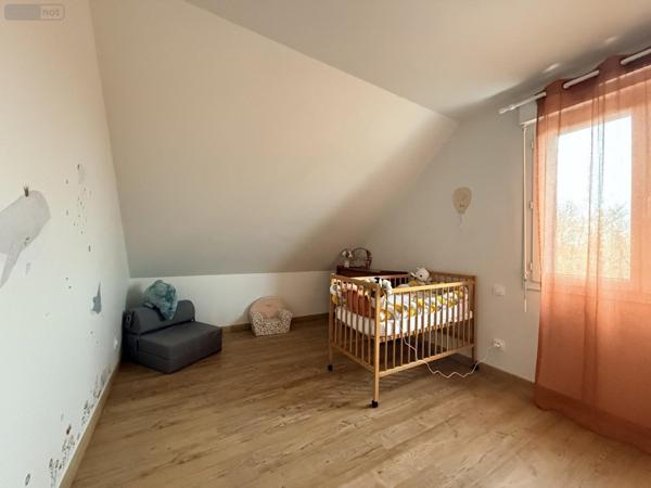 Maison à vendre à Gennes-Longuefuye en Mayenne (53200), ref : 100203501-53088