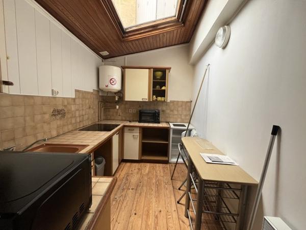 Immeuble 223 650 € Niort 102 m² DPE G