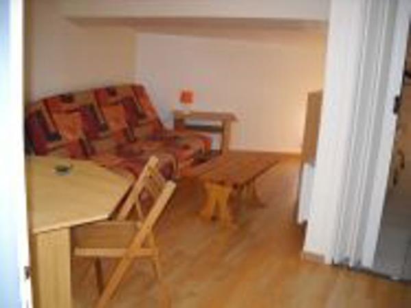 Immeuble 223 650 € Niort 102 m² DPE G