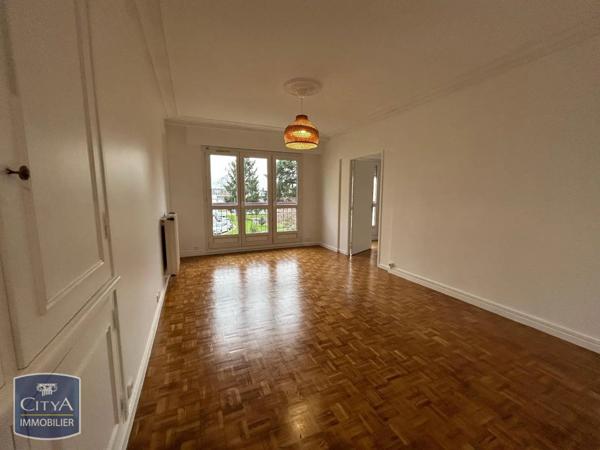 Appartement à louer 4 pièces 77.45m²