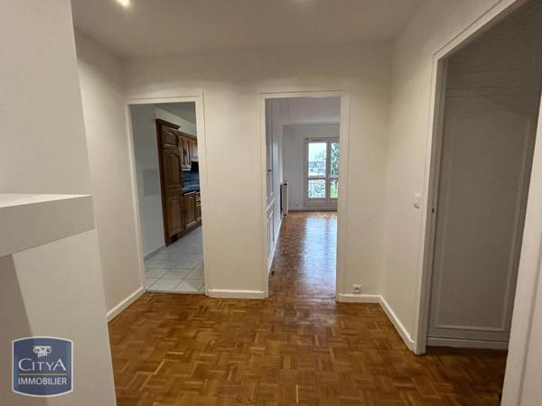 Appartement à louer 4 pièces 77.45m²