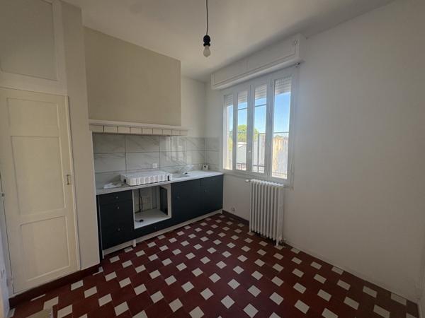 Maison à louer 1 200 € CC Bègles 4 p 104 m² DPE