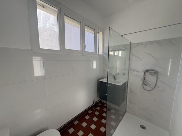 Maison à louer 1 200 € CC Bègles 4 p 104 m² DPE