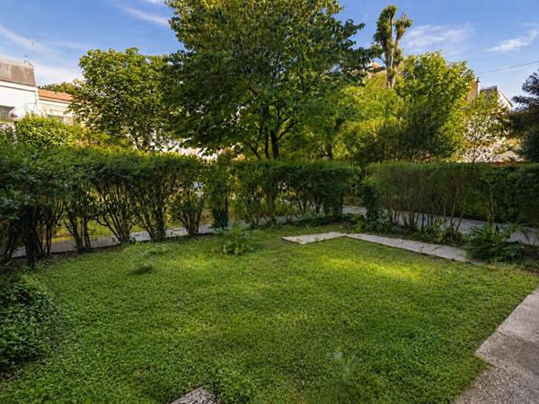 Nanterre-Ville - Appartement avec jardin, terrasse et potentiel T4