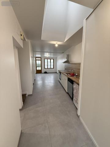 Maison à louer à Saint-Ovin dans la Manche (50300), ref : 50020-L175