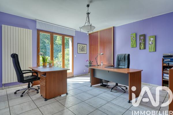 Maison à vendre 9 pièces 220 m² Bures-sur-Yvette