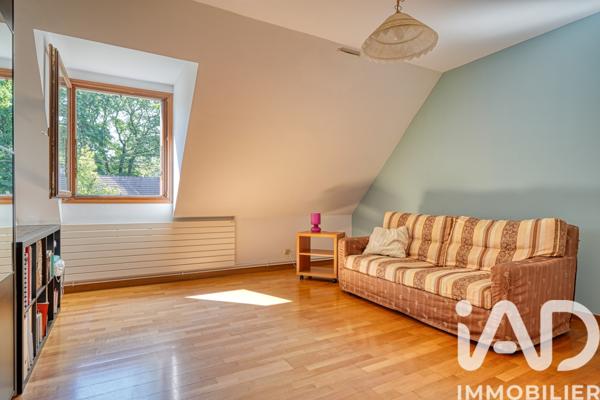 Maison à vendre 9 pièces 220 m² Bures-sur-Yvette