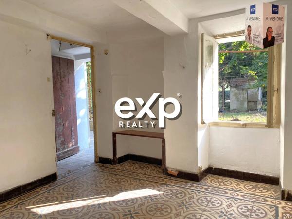 Maison T2/3 - 44 m² - Jardin 77 M² - 2 Places de Parking / Les Moulins