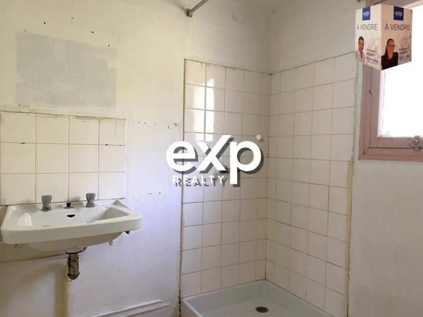 Maison T2/3 - 44 m² - Jardin 77 M² - 2 Places de Parking / Les Moulins