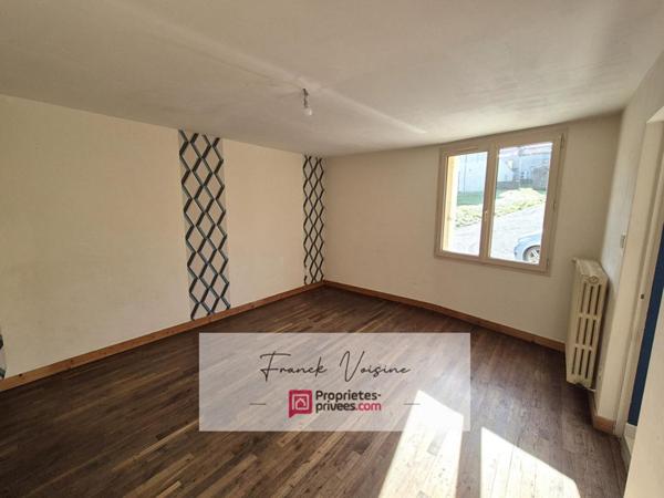 A VENDRE au Boupère, Maison de 111 m2 env avec 4  chambres sur un terrain de 750 m2 env