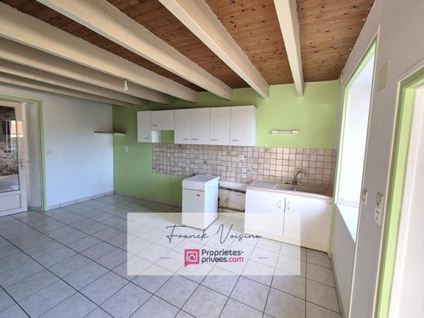 A VENDRE au Boupère, Maison de 111 m2 env avec 4  chambres sur un terrain de 750 m2 env