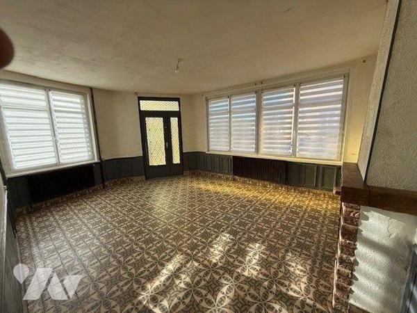 Maison à Vendre à Hesdin-la-Forêt (62140) en Pas-de-Calais (62)

Cette maison dispose d'une s...